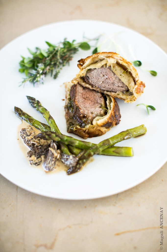 Selle d'agneau en croûte, beurre d'herbes de la garrigue