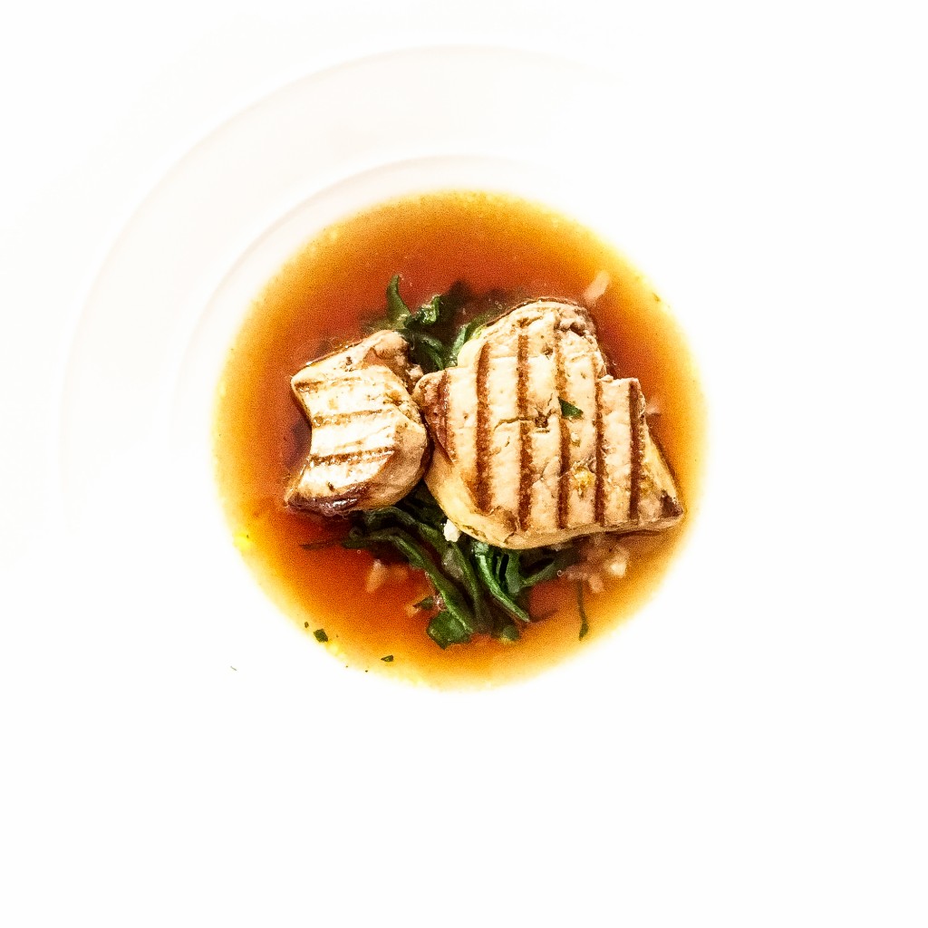 Foie gras, bouillon oignons brûlé, blettes